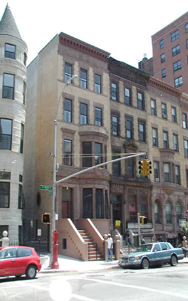 716 Saint Nicholas Ave in New York, NY - Building Photo - Building Photo