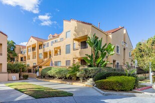 The Venetian in San Diego, CA - Building Photo