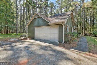 37 7 Pines Cir in Newnan, GA - Building Photo - Building Photo