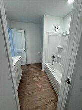2434 Colina Crk in Conroe, TX - Building Photo - Building Photo