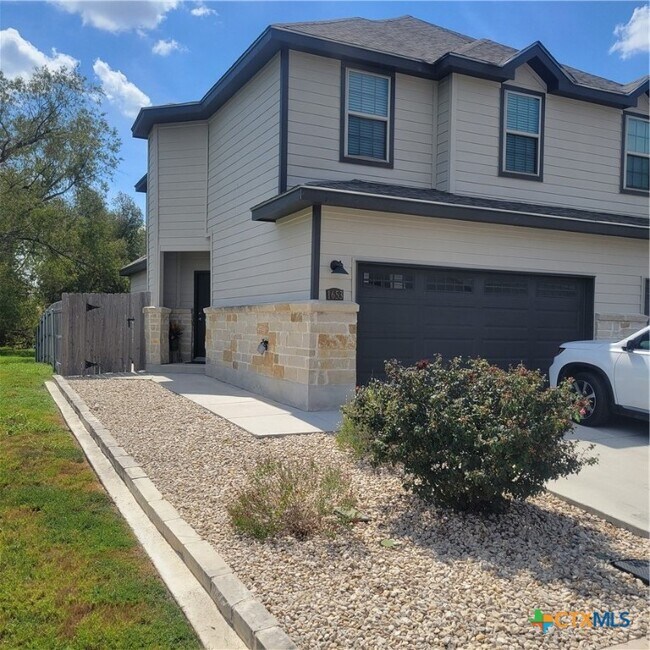 1653 Barrett Ave in Canyon Lake, TX - Building Photo - Building Photo