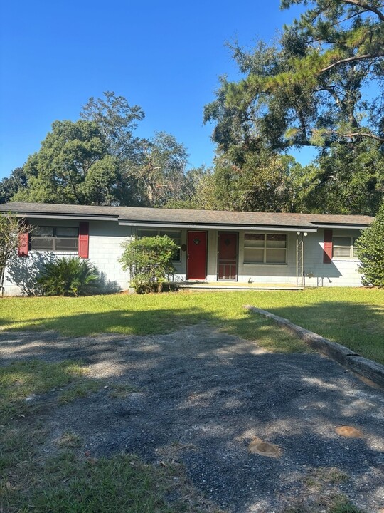 1522 Myrtle Dr in Tallahassee, FL - Foto de edificio