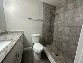 4736 Walden Cir in Orlando, FL - Building Photo - Building Photo