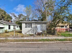 2059 Baldwin St in Jacksonville, FL - Building Photo
