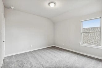 5211 Gentle Rain Dr in Princeton, TX - Foto de edificio - Building Photo