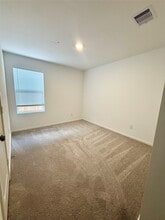 28730 Texas Plns Dr in Hockley, TX - Building Photo - Building Photo