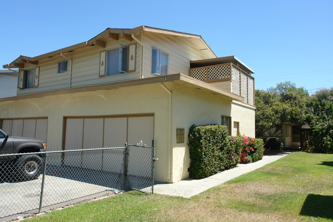 756 Concord Ave in San Jose, CA - Foto de edificio