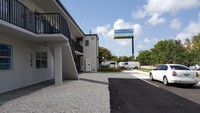 14100 NW 6th Ct in North Miami, FL - Building Photo - Building Photo