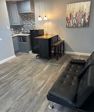 443 Terry Ln in Hemet, CA - Building Photo - Building Photo