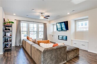 1634 Halbrook Pl SW in Marietta, GA - Building Photo - Building Photo