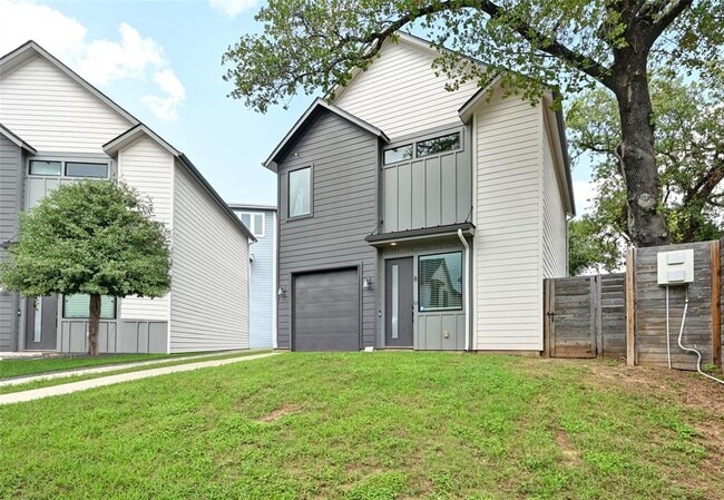 1140 Webberville Rd in Austin, TX - Building Photo - Building Photo