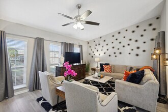 2914 Flagstone Dr in Garland, TX - Building Photo - Building Photo