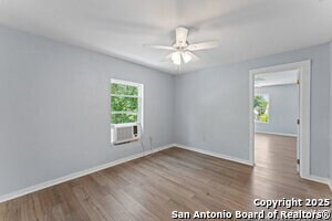 2503 W Houston St in San Antonio, TX - Foto de edificio