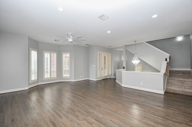 1016 Studer St in Houston, TX - Building Photo - Building Photo