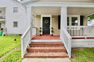 1441 W 38th St in Norfolk, VA - Building Photo - Building Photo