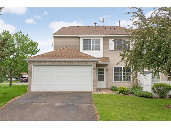 property at 15921 Finch Ln