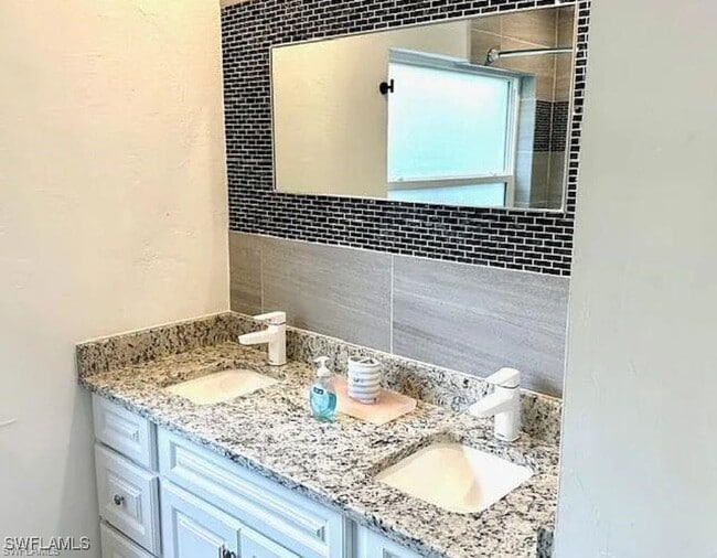 property at 360 Fox Den Cir