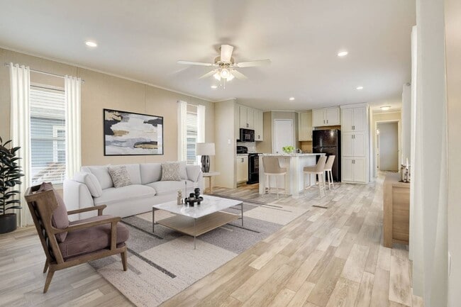 1800 Oak Grove Rd E in Burleson, TX - Building Photo - Building Photo