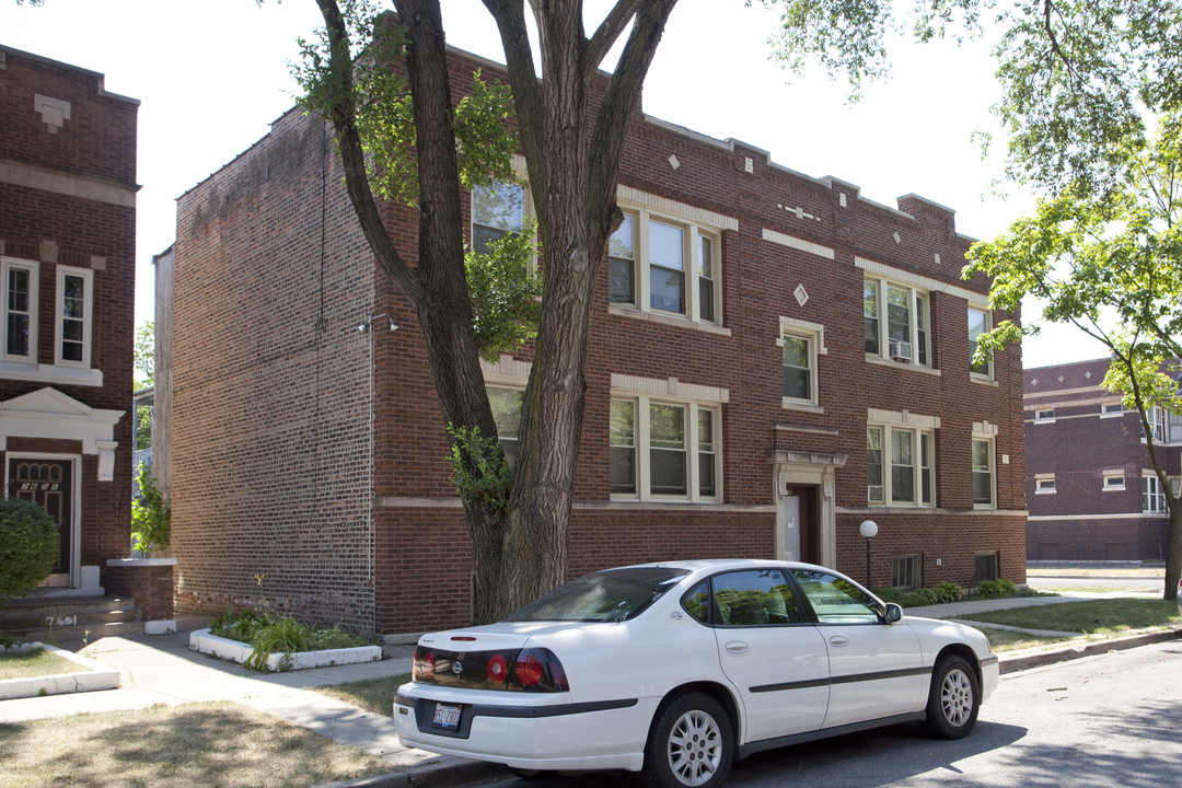 7655 S Carpenter St in Chicago, IL - Foto de edificio