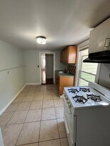 59 Main St, Unit 2 in Stoneham, MA - Building Photo