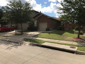 Stonebrook Townhome Properties in Mesquite, TX - Building Photo - Building Photo