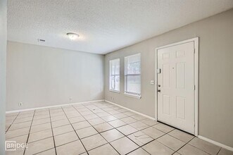 1102 Jefferson St in McKinney, TX - Building Photo - Building Photo