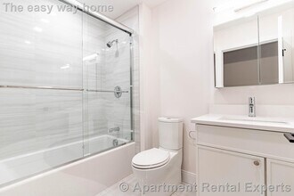157 Everett St in Boston, MA - Building Photo - Building Photo