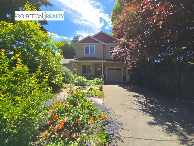 property at 10015 N Iris Way