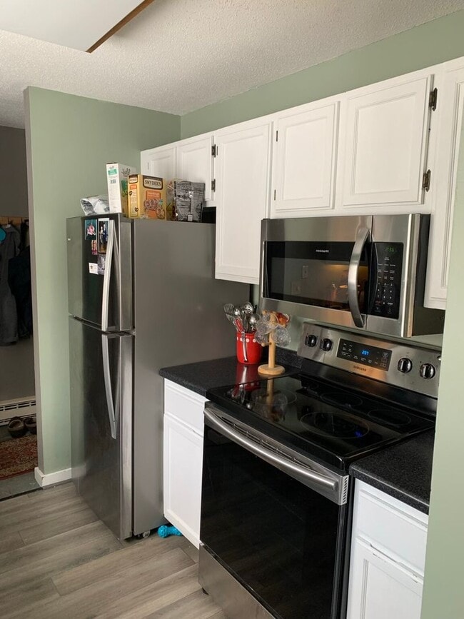 209 Brook Hollow in Hanover, NH - Building Photo - Building Photo