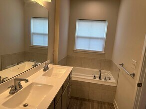 116 Spring Grove Way in Smithfield, VA - Building Photo - Building Photo