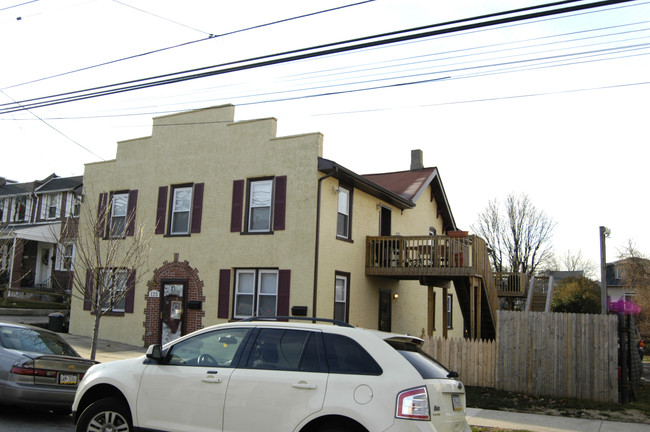 125 W 5th Ave in Conshohocken, PA - Foto de edificio - Building Photo