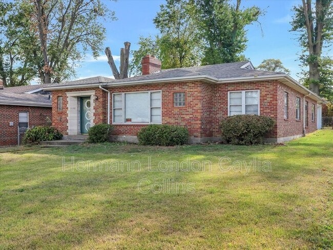 property at 1648 Orchid Ave