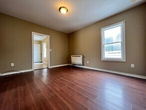 38 Spruce St in Waterville, ME - Building Photo - Building Photo