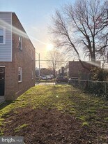 2126 N 12th St in Philadelphia, PA - Building Photo