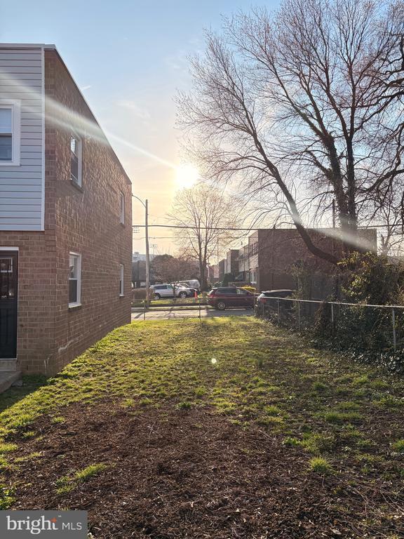 property at 2126 N 12th St