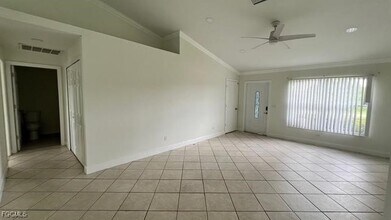 3941 Sunset Rd in Lehigh Acres, FL - Building Photo - Building Photo