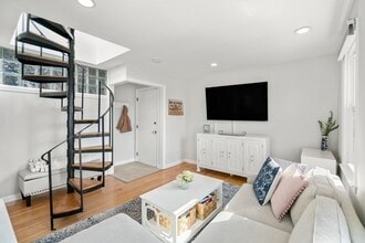 48-50 Russell St in Boston, MA - Building Photo - Building Photo