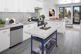 Aria in Vancouver, WA - Building Photo