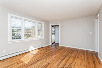 8 Linden St in Norwalk, CT - Building Photo - Building Photo