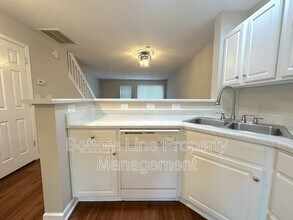 4249 Orange Tree Ct in Charlotte, NC - Building Photo - Building Photo