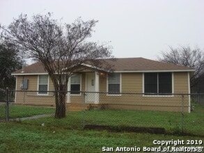 1039 Cantrell Dr in San Antonio, TX - Building Photo - Building Photo