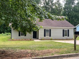 7121 Greenway Cove SW in Covington, GA - Building Photo