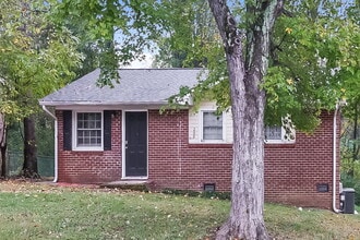 209 Nila Dawn Ave in Gastonia, NC - Building Photo - Building Photo