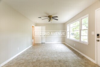 241 Lake Dr NE in Birmingham, AL - Building Photo - Building Photo