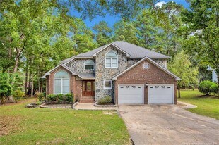 160 Carolina Way in Sanford, NC - Building Photo