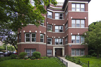 7600 N Eastlake Ter in Chicago, IL - Foto de edificio - Building Photo