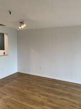 4 Canal Park, Unit TGL in Cambridge, MA - Foto de edificio - Building Photo