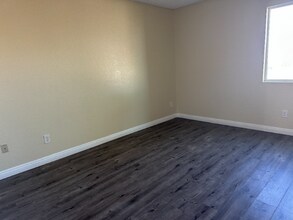 1040 May Ln in Barstow, CA - Building Photo - Building Photo