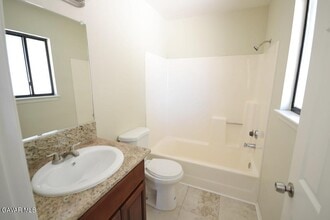10535 E Ave S 4 in Littlerock, CA - Building Photo - Building Photo