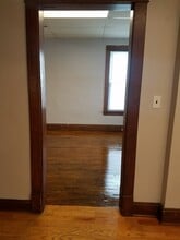 1002 W Oakland Ave in Austin, MN - Building Photo - Building Photo